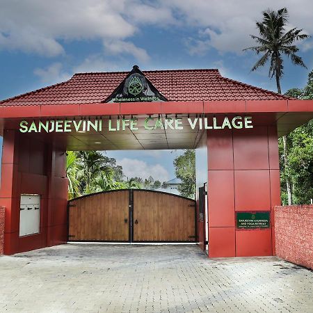 Sanjeevini Life Care Village - A Science Based Non - Invasive Holistic Wellness Destination Kochi Buitenkant foto